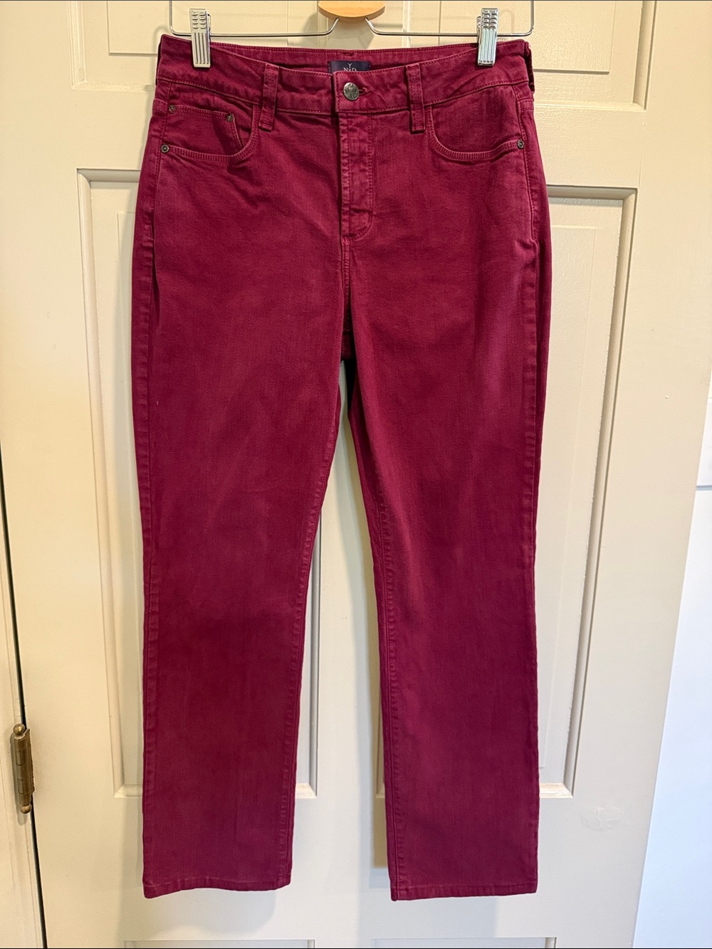 NYDJ Straight Leg Wine Colored Jeans Size 10P